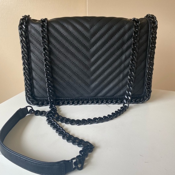 Aldo Greenwald Black Large Clutch. - Picture 3 of 8